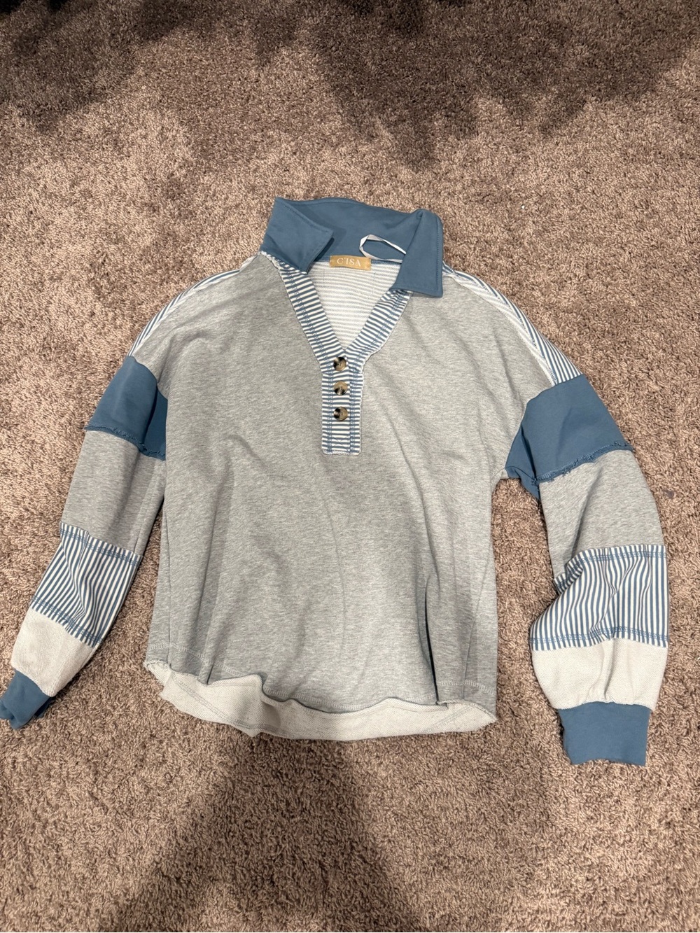 Casual Button-Front Pullover in Light Gray and Blue